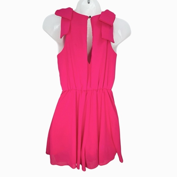 Gianni Bini Hot Pink Wrap Style Romper with Bow details at shoulders SZ XS - Picture 3 of 11